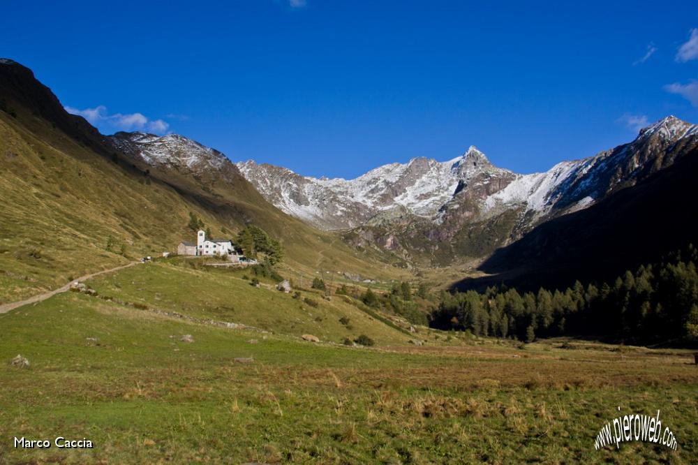 08_La piana del rifugio tavecchia.JPG